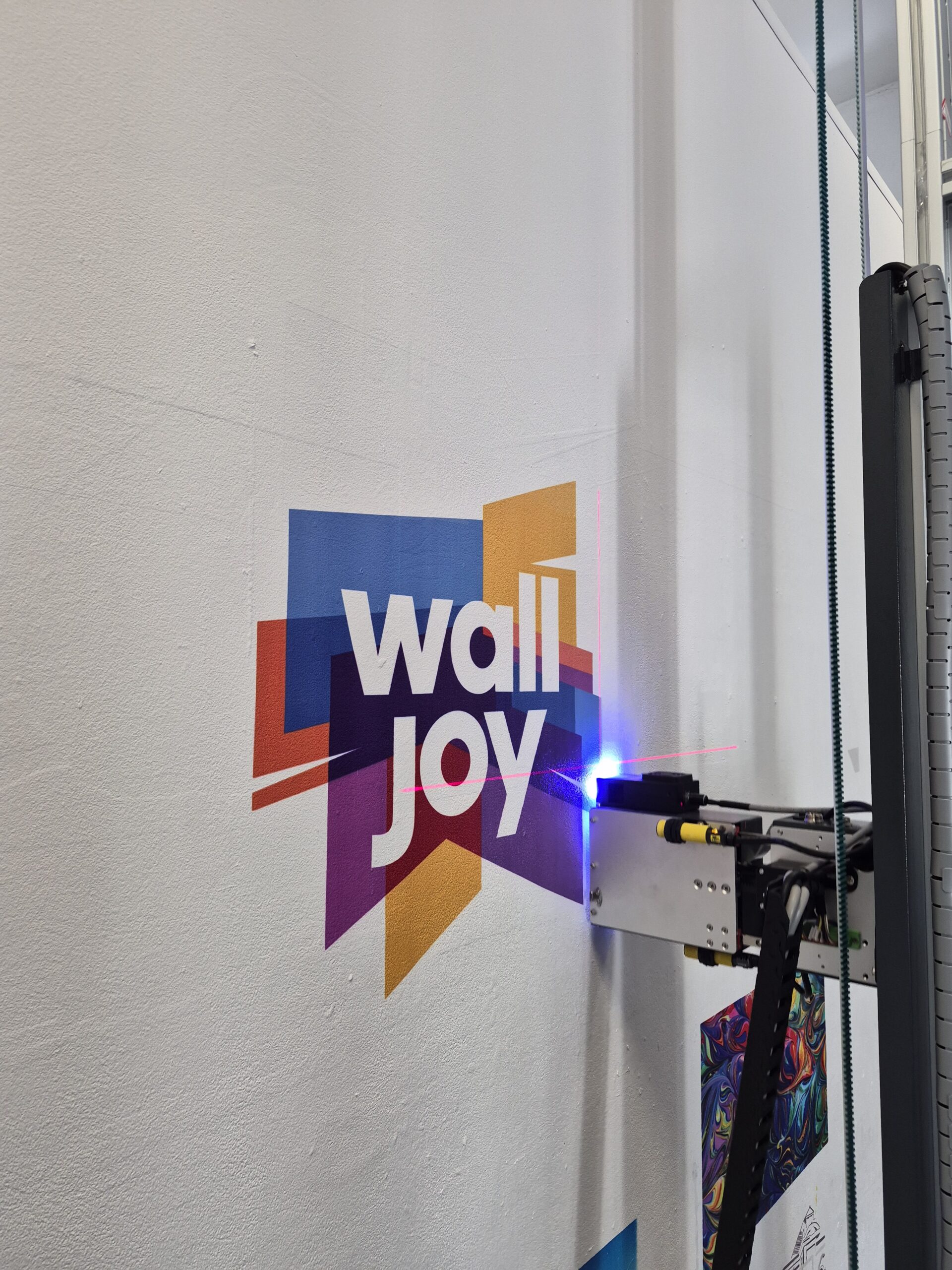 Jak wygląda realizacja druku ściennego w WallJoy krok po kroku?