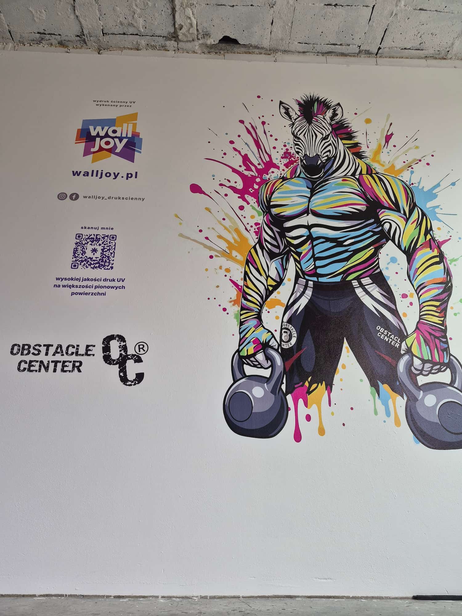 Druk ścienny w OBSTACLE CENTER Warszawa ul. Loteryjki 30
